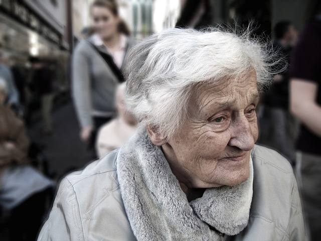 The Risk of Poverty in Old Age